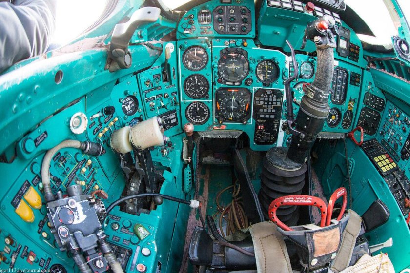 Миг-31бм кабина