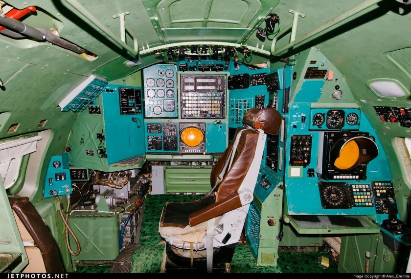 Ту-95мс кабина