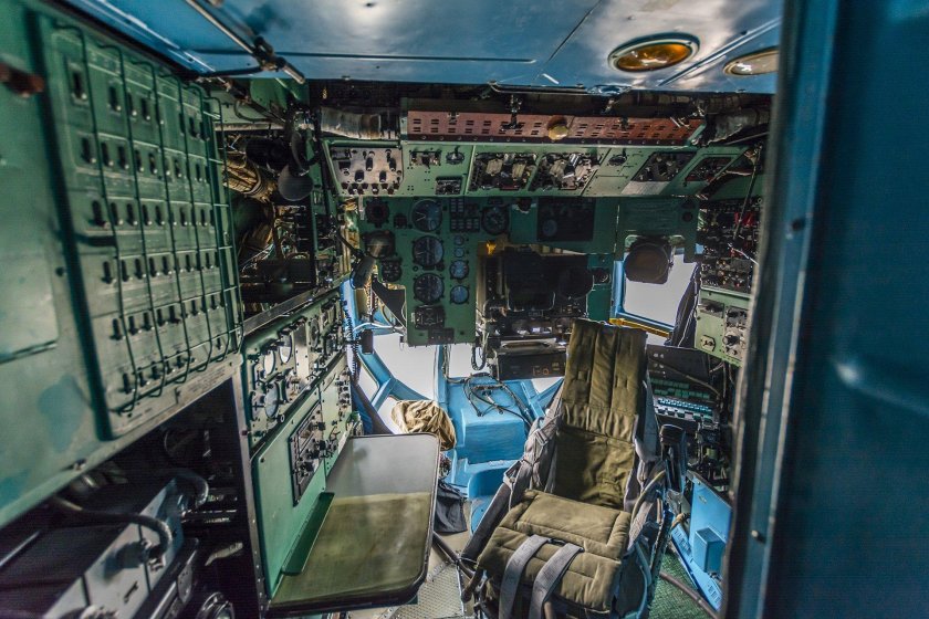 Кабина штурмана АН-22 Антей