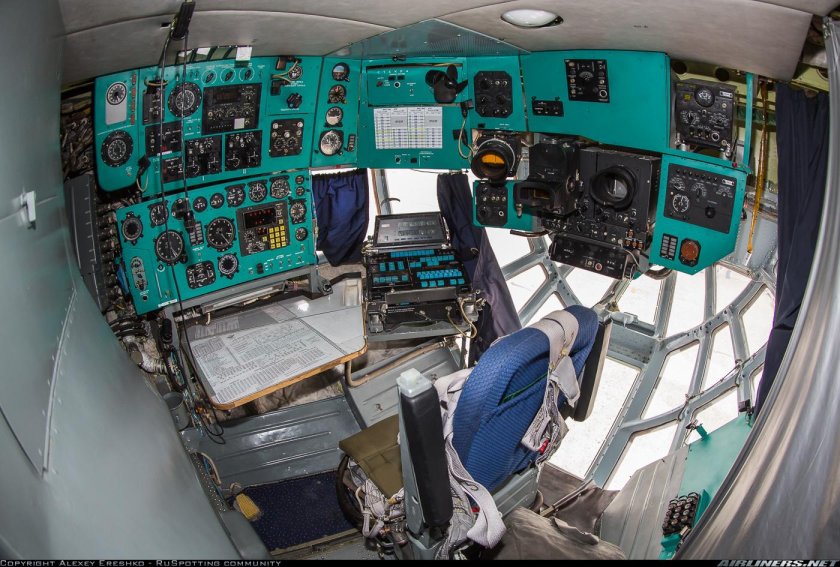 Ил-76 кабина