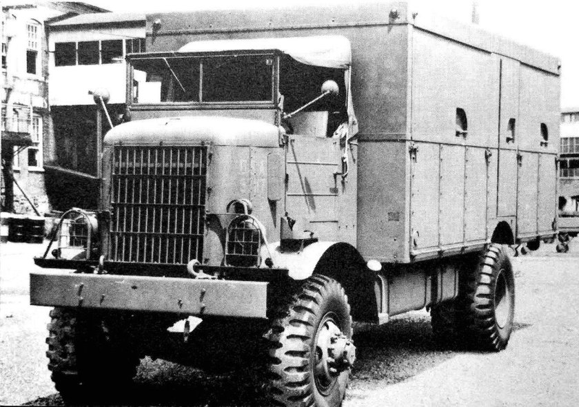 GMC 803 грузовик американский