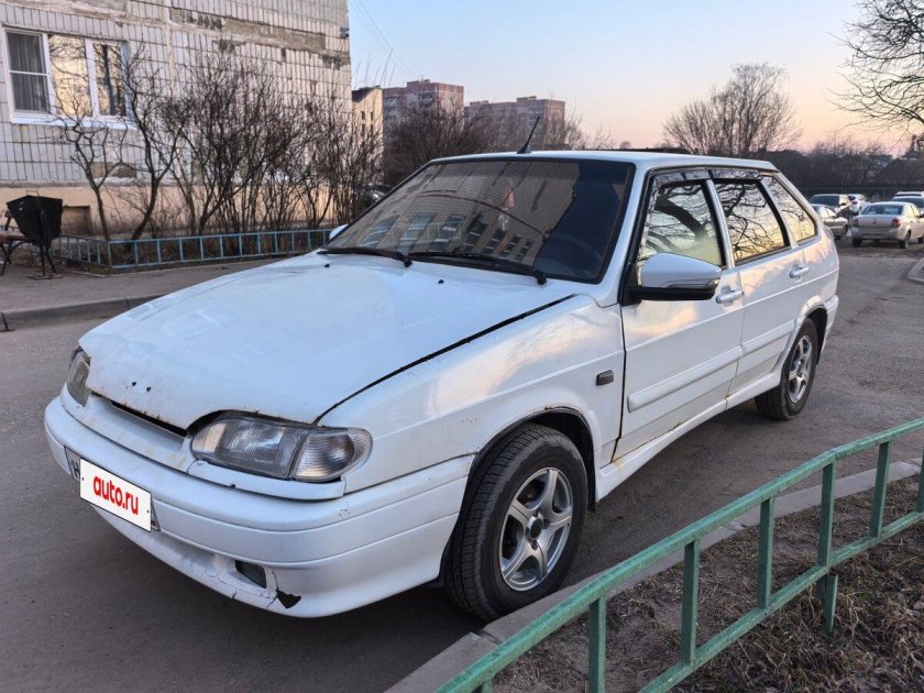 Лада 2114 белая