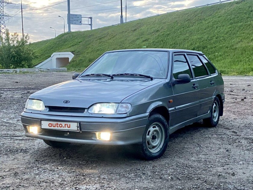 ВАЗ 2114 2007 года