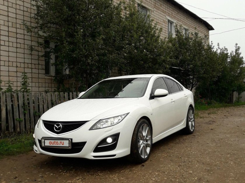 Mazda 6 GH белая