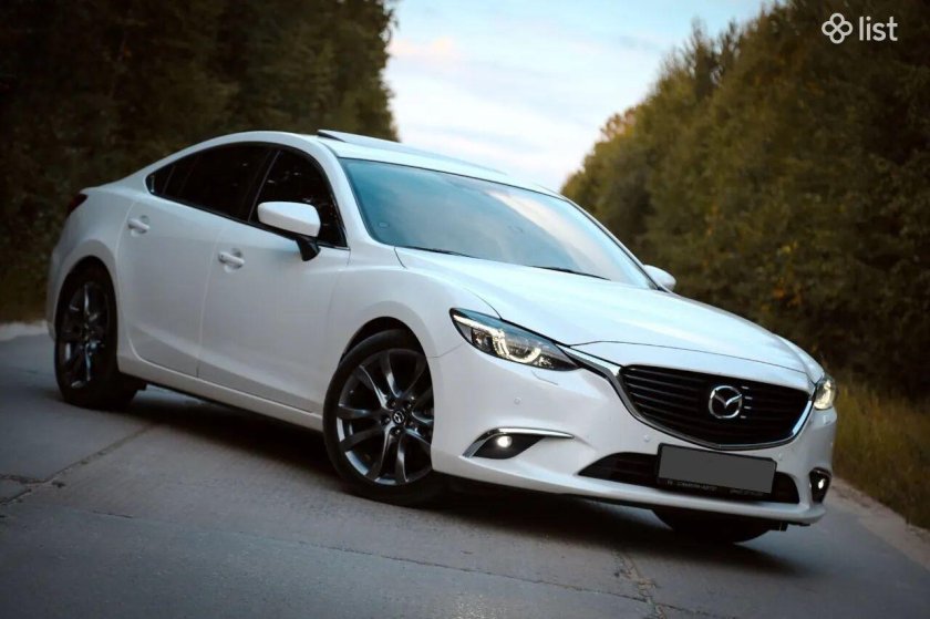 Mazda 6 белая
