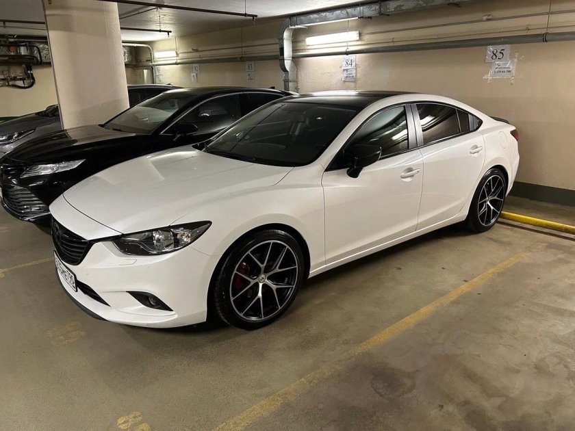 Мазда 6 белая