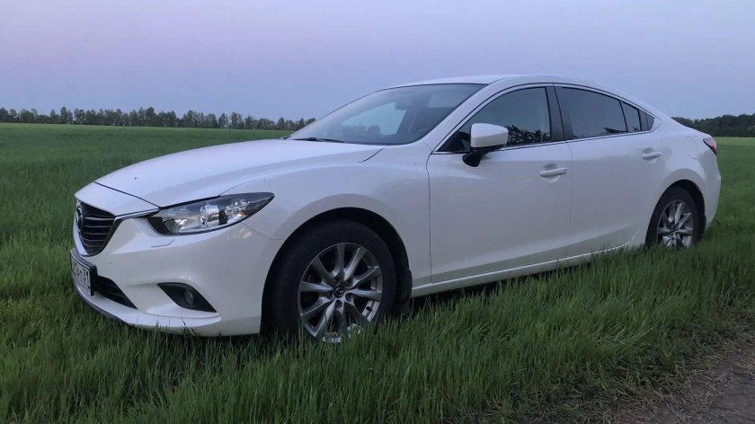 Mazda 6 белая
