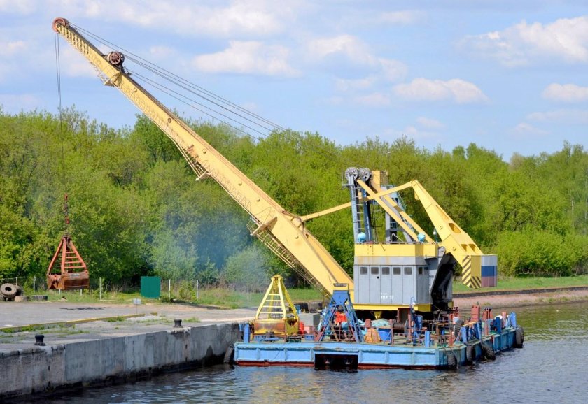 Плавучий кран КПЛ 16-30