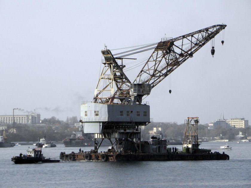 Плавучий кран ПК 12050