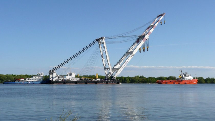 Плавкран Волгарь