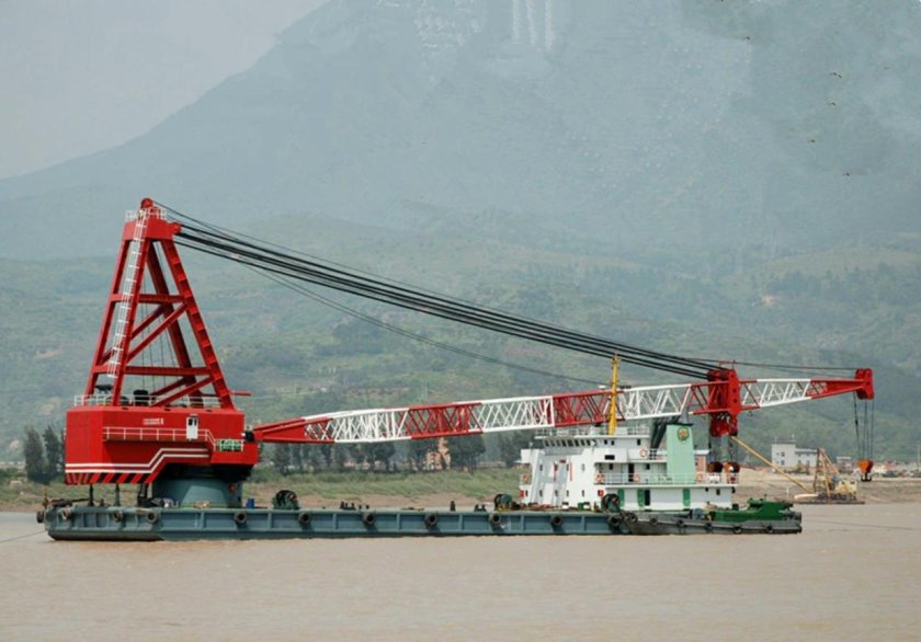 Floating Crane