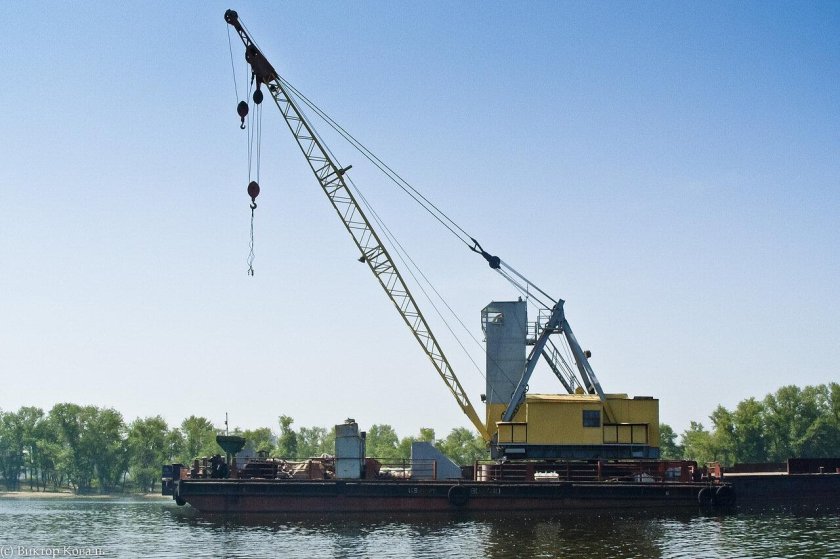 Плавучий кран 110025