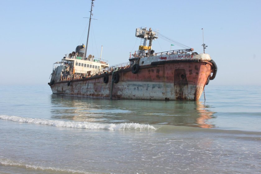 Корабль на мели