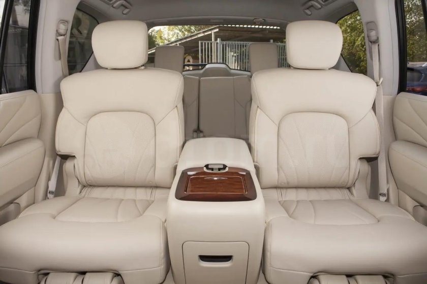 Инфинити 7 местный qx80