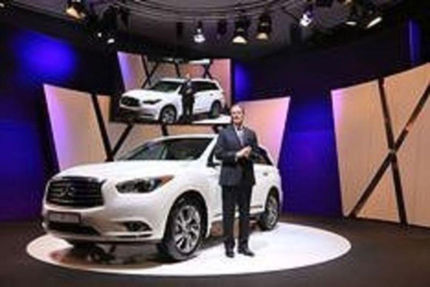 Infiniti семиместный