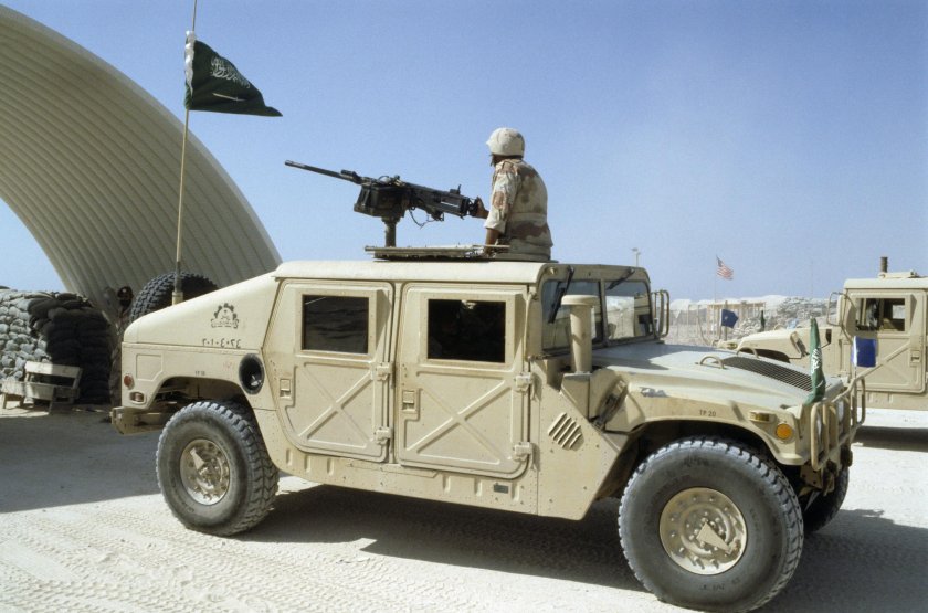 Hummer HMMWV М-998