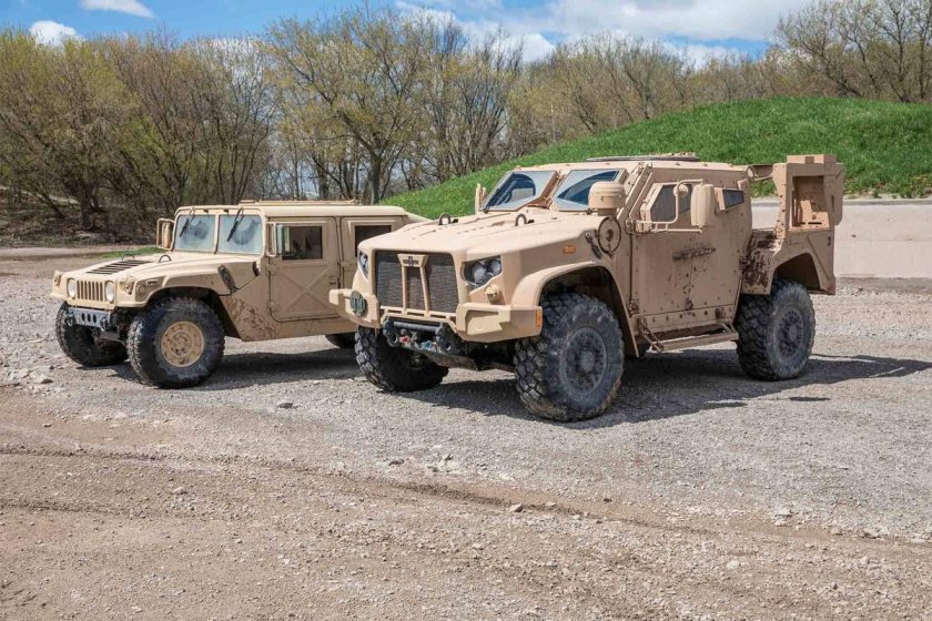Броневик HMMWV JLTV