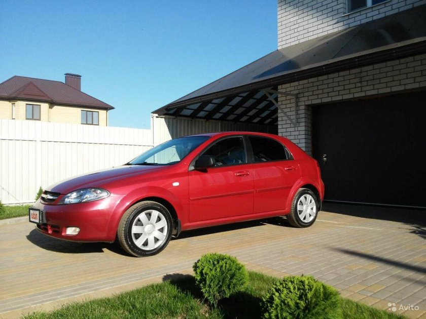 Шевроле Лачетти хэтчбек 2012