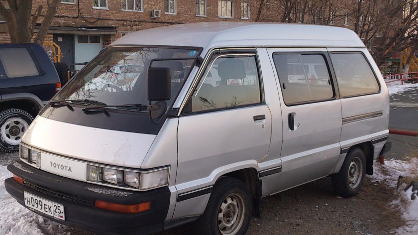 Toyota Master Ace Surf