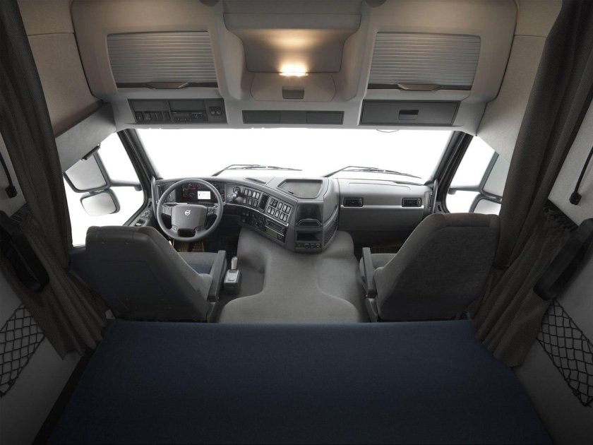 Volvo fm4 кабина