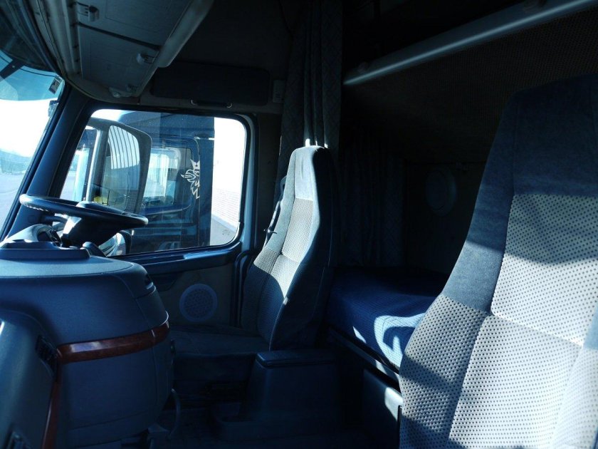 Volvo fh13 кабина внутри