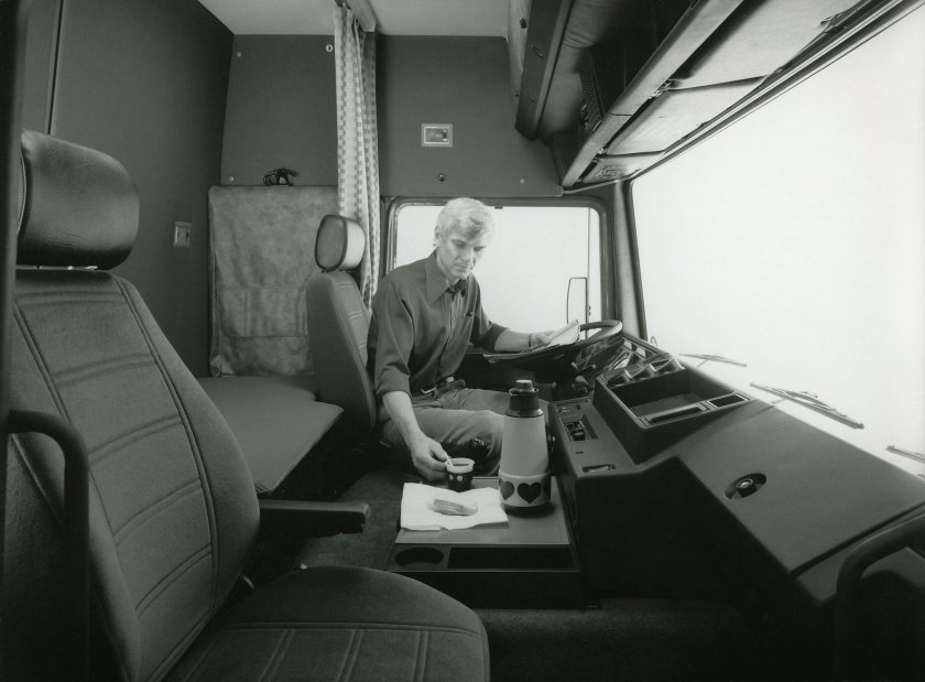 Volvo f10 кабина