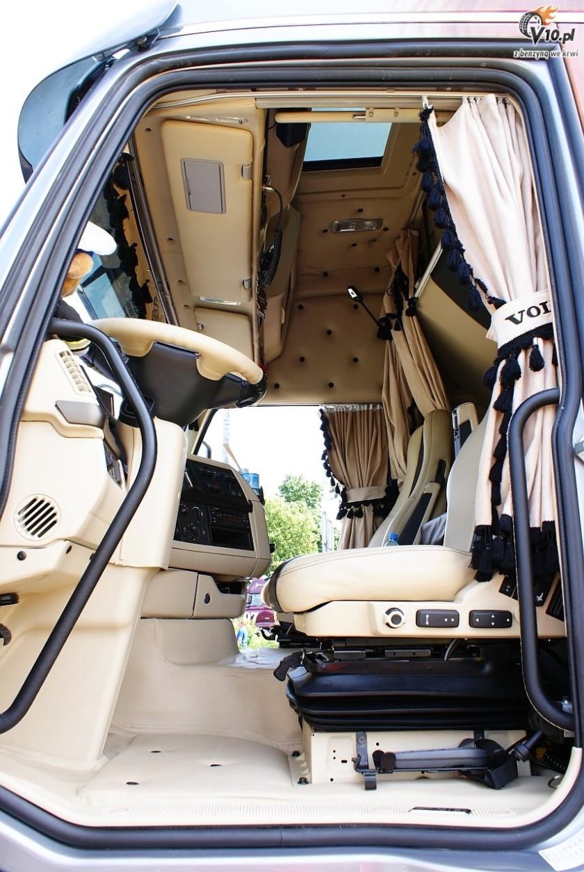 Вольво ФШ 12 салон