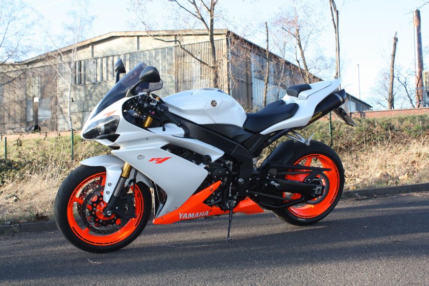 Ямаха р1 1000 кубов