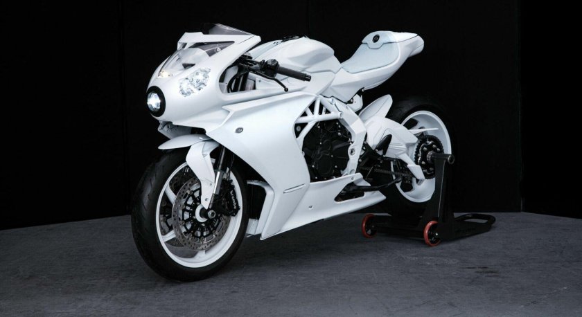 Mv agusta superveloce 1000