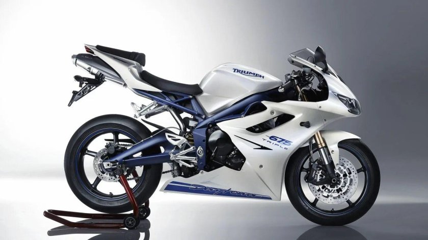 Triumph daytona 675 2010