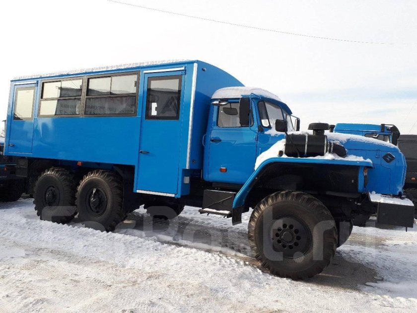 Вахтовый автобус Урал 32551-0013-61