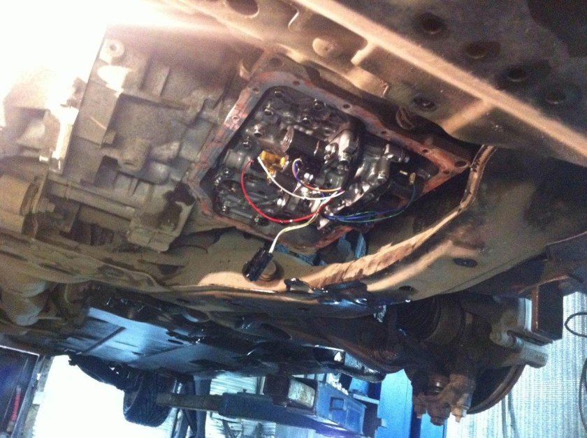 Поддон АКПП Мазда 6 gg