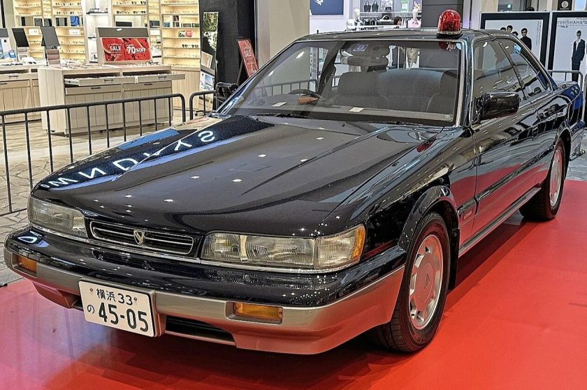 Nissan leopard f 31