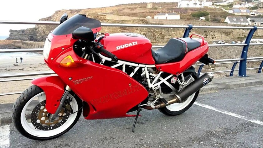 Ducati 750ss