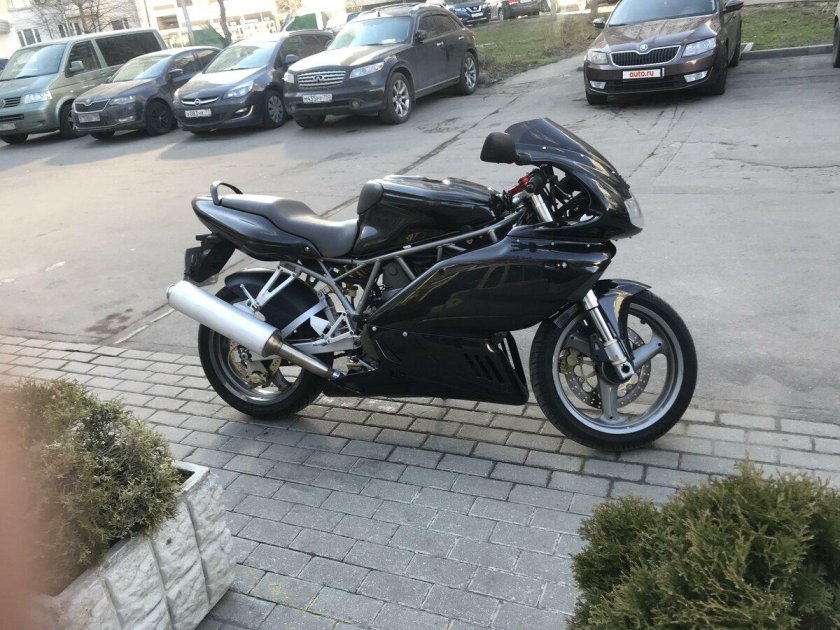 Ducati Supersport 2002