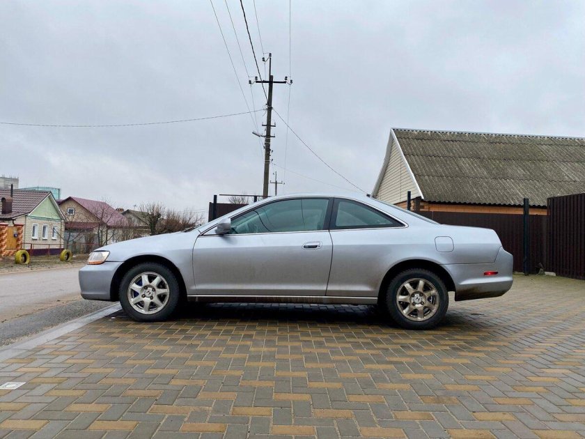 Honda accord coupe 2002