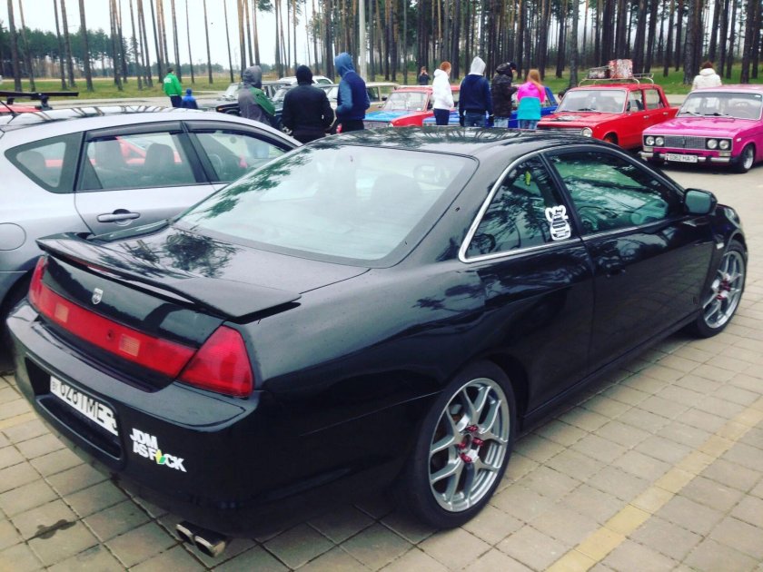 Honda Accord Coupe 6gen фиолетовый