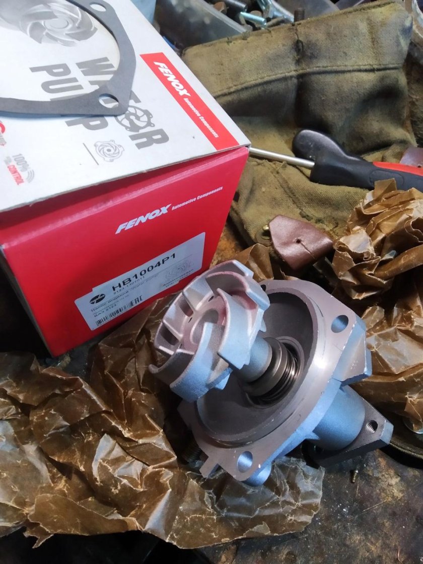 Помпа Фенокс на ниву