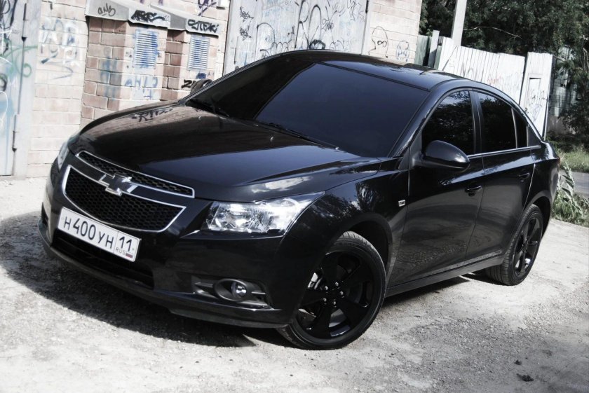 Chevrolet Cruze черный