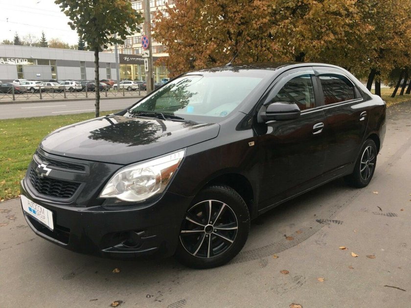 Шевроле кобальт 2013 черный
