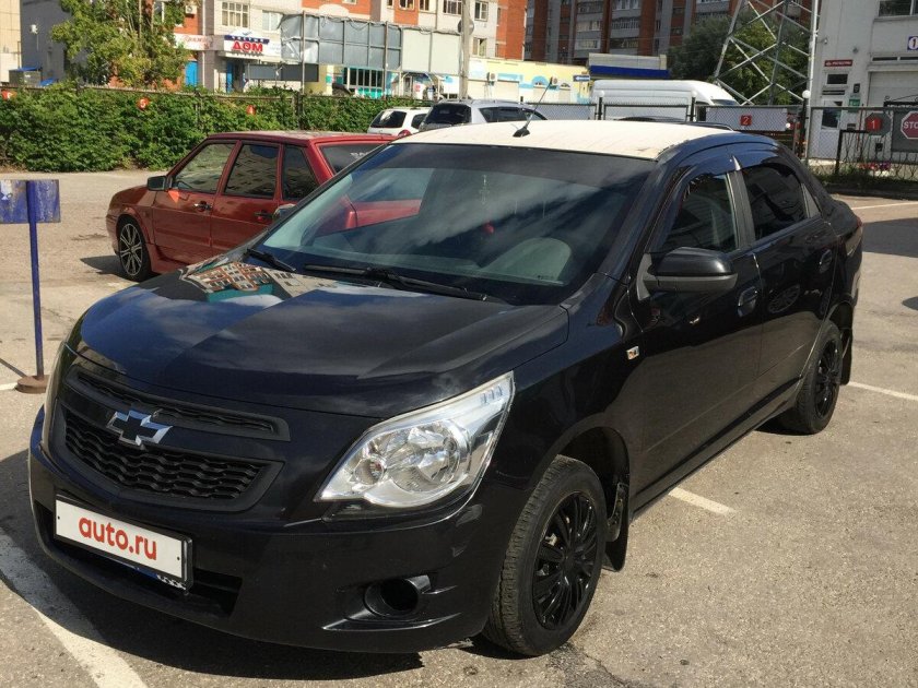 Шевроле кобальт 2013 черный