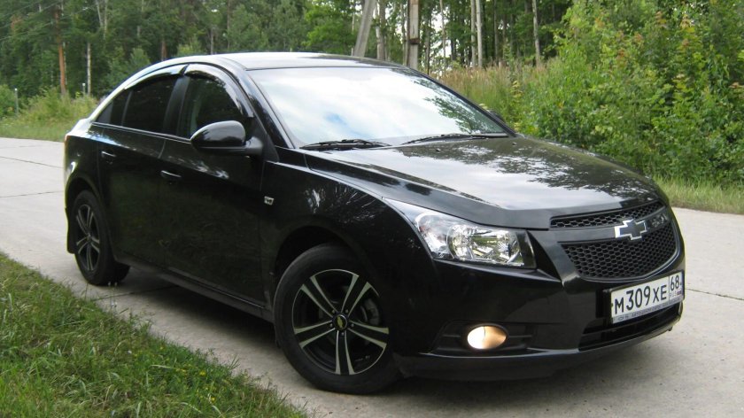 Шевроле Круз черный