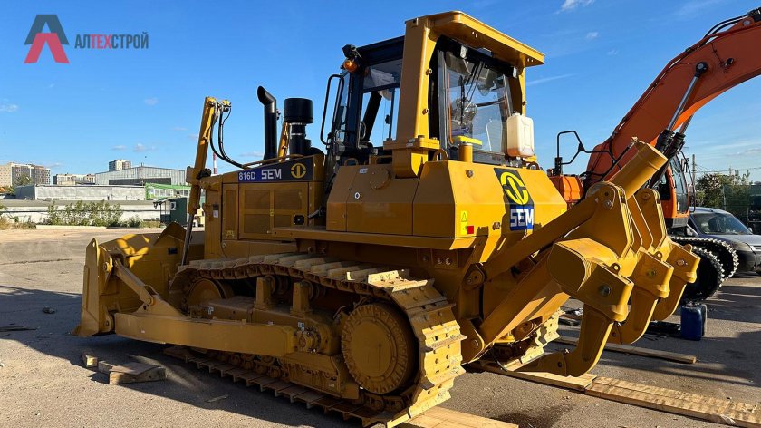 Бульдозер sem 816d