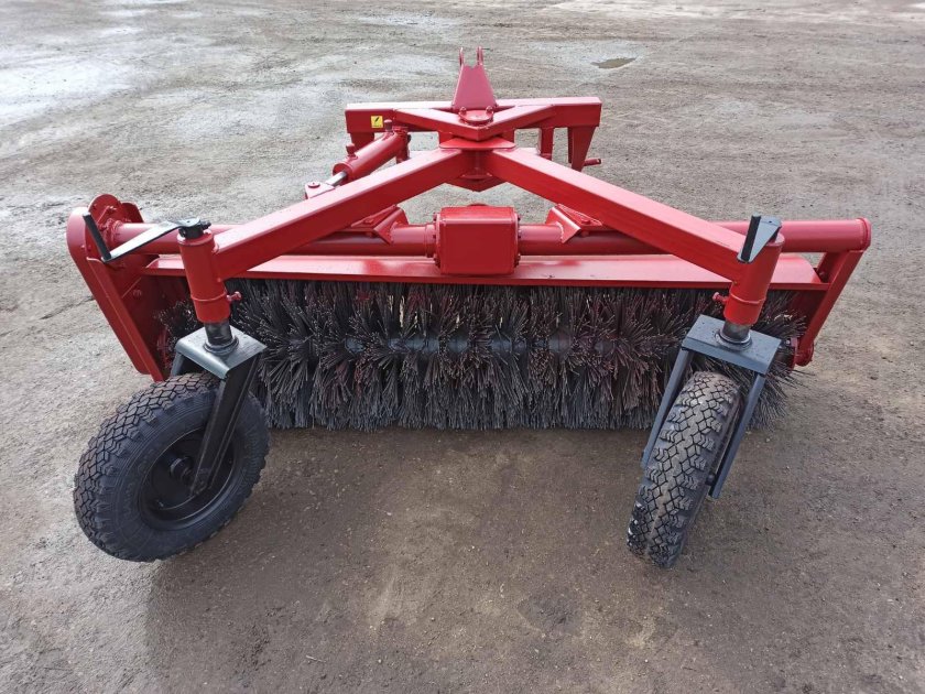 Щетка Коммунальная УМДУ Люкс 80/82