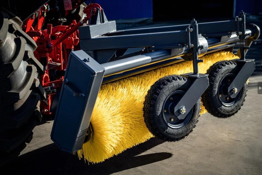 Щетка для трактора
