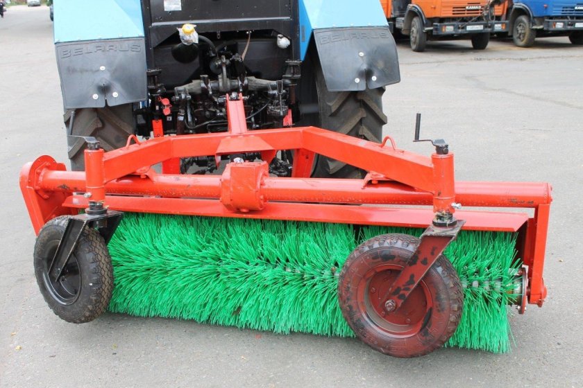 Буран 22 щеточное оборудование