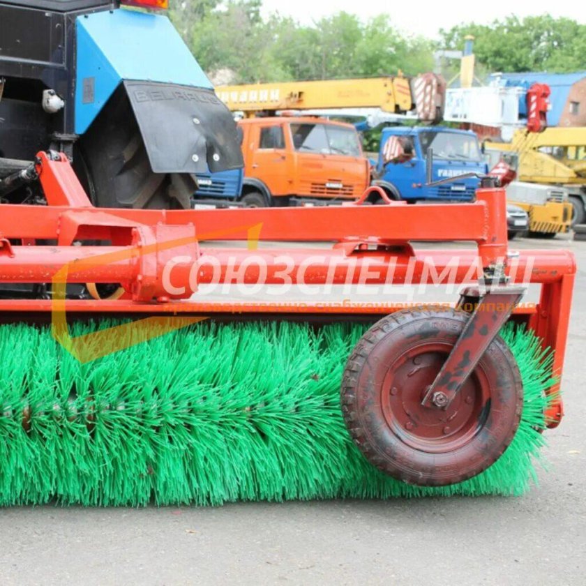Плужно-щеточное оборудование