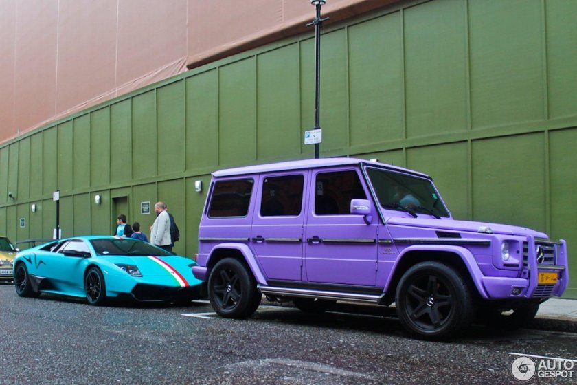 Мерседес Гелендваген зеленый