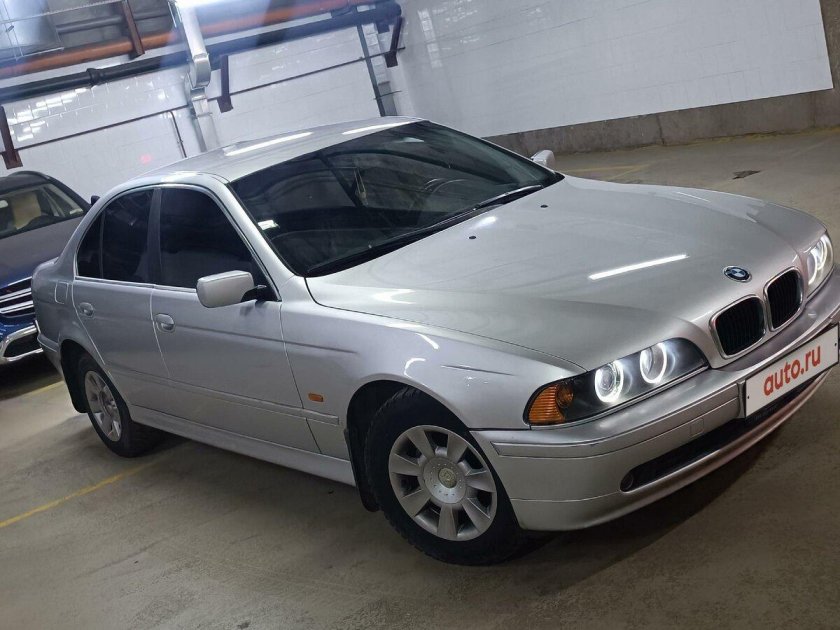 Бмв 523 1999
