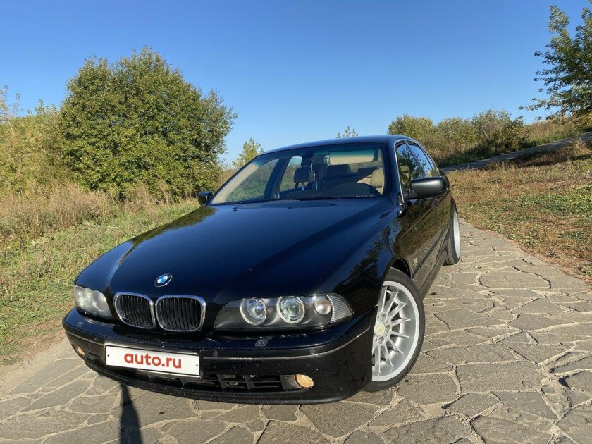Bmw 5 2003 года